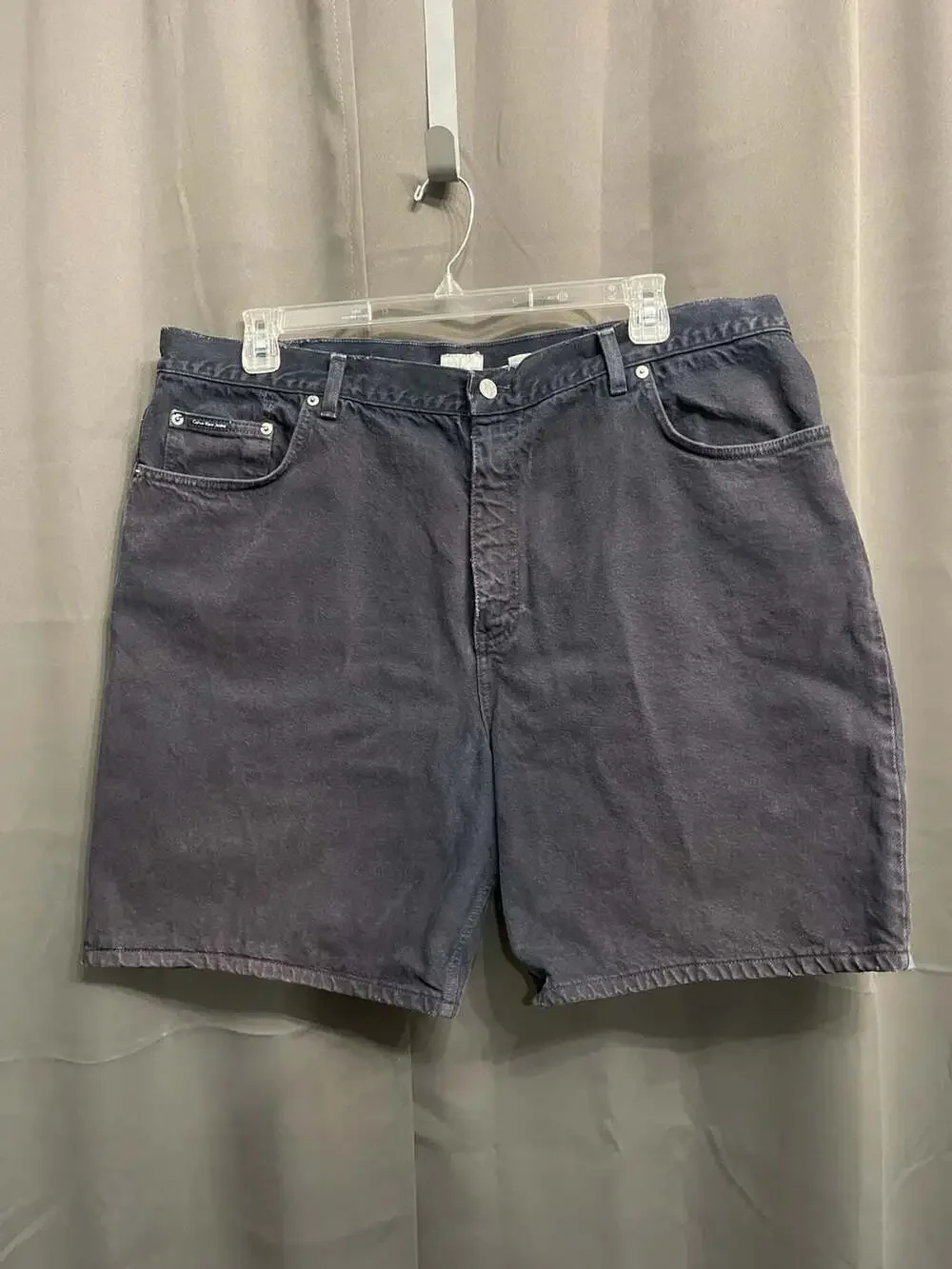 Calvin Klein Jeans Vintage Easy Fit Garment Dye Denim Shorts Size 42